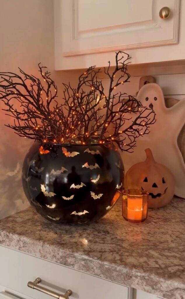 DIY Halloween craft bat vase.
